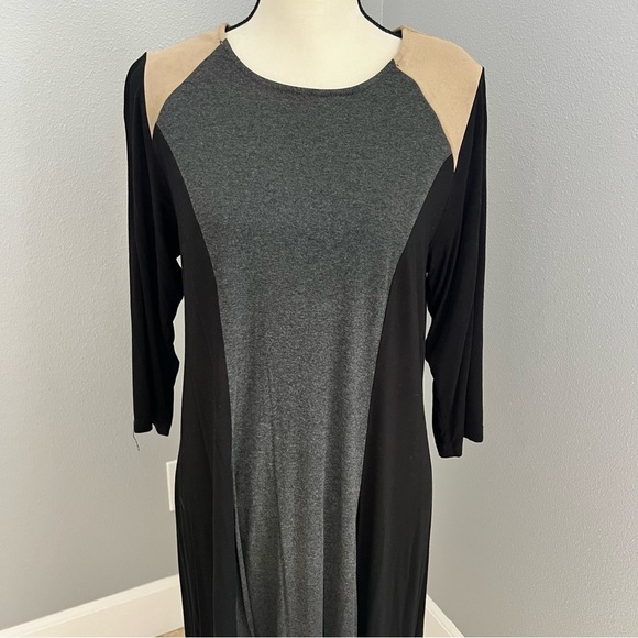 Karen Kane Gray Sheath Dress with Raglan Sleeves - Picture 2 of 11